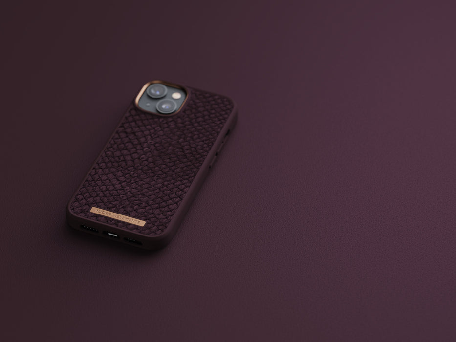 EAN 8720574620573 - Njord byELEMENTS Salmon Leather Magsafe funda para teléfono móvil 15,5 cm (6.1") Rojo imagen 14