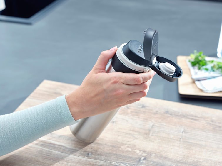 EAN 4006501032720 - Leifheit 03272 taza de viaje 600 ml Plata Acero inoxidable imagen 3