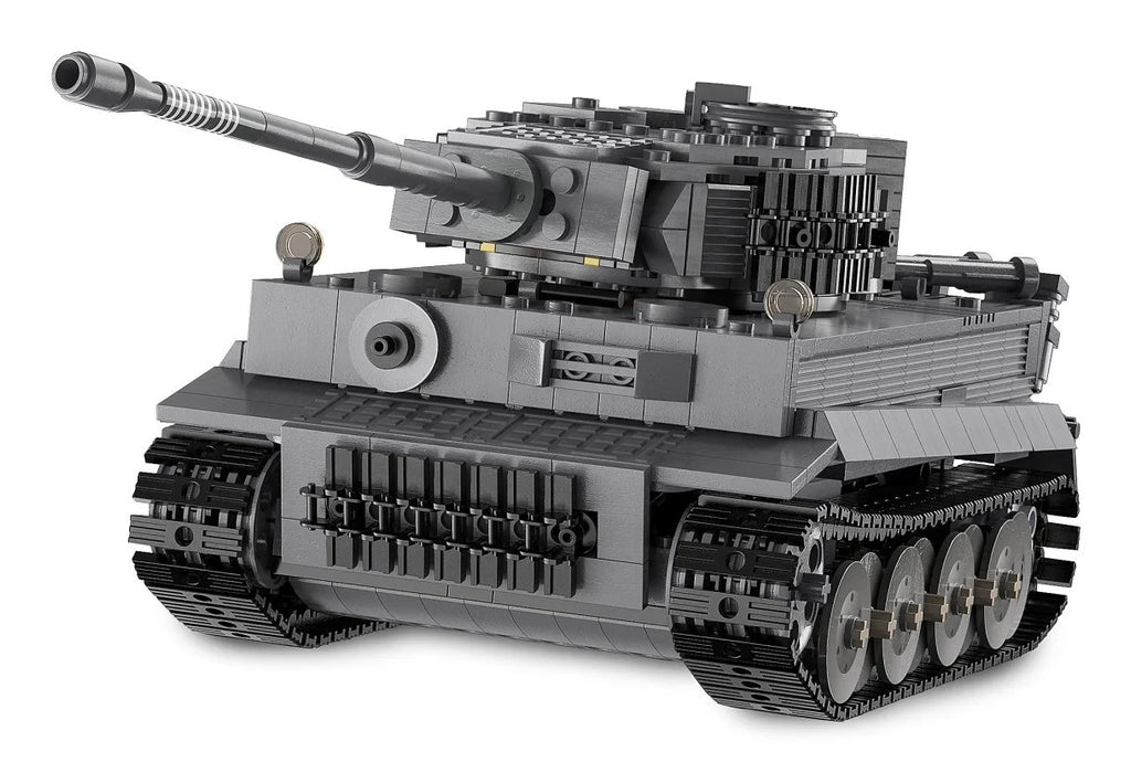 EAN 4042774476663 - Jamara CaDA Tiger modelo controlado por radio Tanque Motor eléctrico 1:35 imagen 1
