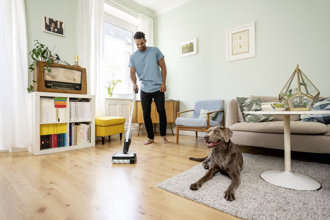 EAN 4054278926438 - Kärcher FC 2-4 Escoba eléctrica Batería Seca y húmeda Sin bolsa Negro, Gris, Blanco 2,5 Ah imagen 10