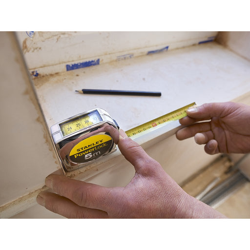 EAN 3253560339326 - Stanley 0-33-932 cinta métrica 5 m Acero inoxidable imagen 2