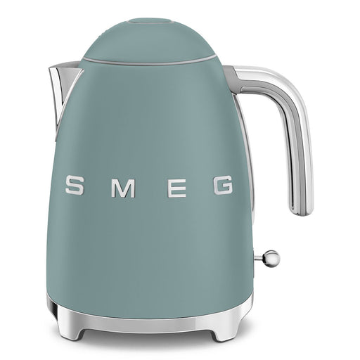 EAN 8017709329617 - Smeg KLF03EGMEU tetera eléctrica 1,7 L 2400 W Cromo, Verde imagen 1