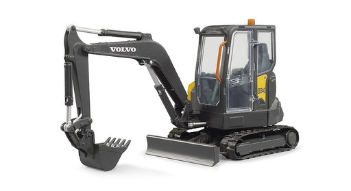 EAN 4001702024659 - BRUDER Volvo Compact Excavator imagen 2