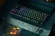EAN 8886419347491 - Razer Huntsman V2 Tenkeyless teclado Juego USB QWERTY Inglés de EE. UU. Negro imagen 7