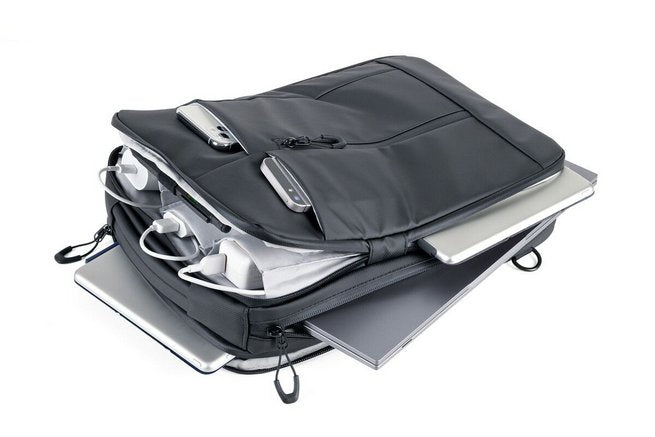 EAN 4024023022210 - TROIKA BBL63/BK bolso y bandolera Poliéster, Poliuretano (PU), Lona alquitranada Negro Hombre Bolsa de ho imagen 4