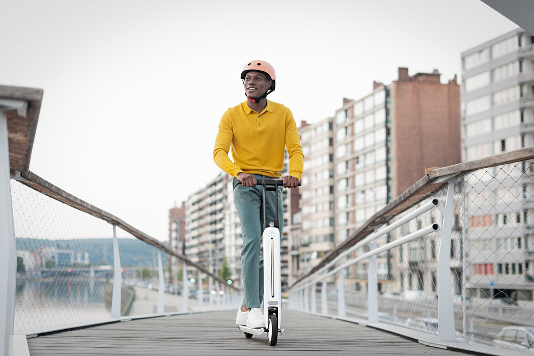 EAN 8719324556972 - Ninebot by Segway Air T15E Negro, Blanco 20 kmh 4,65 Ah imagen 11