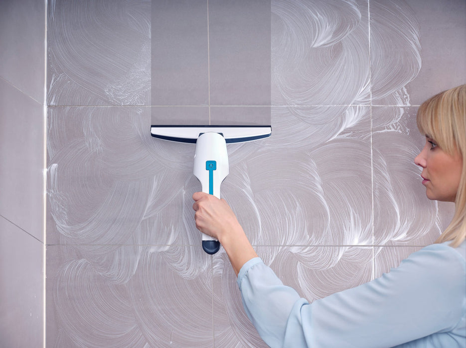 EAN 4006501510358 - Leifheit 51035 limpiador eléctrico ventana Negro, Azul, Blanco imagen 6