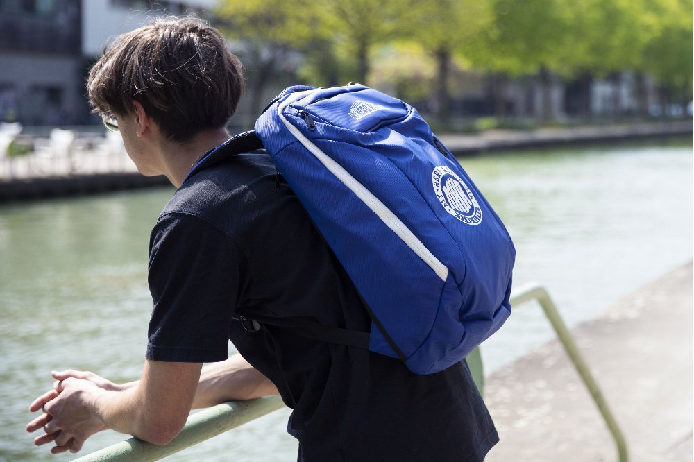 EAN 3328170287401 - Konix My Hero Academia Gaming 43,2 cm (17") Mochila Azul, Blanco imagen 8