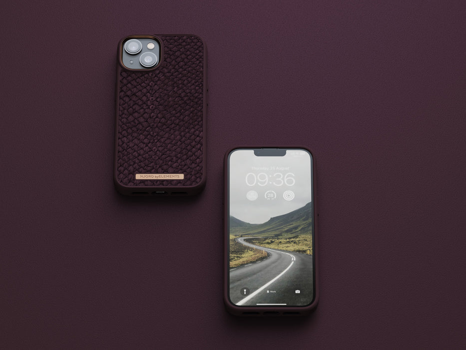 EAN 8720574620573 - Njord byELEMENTS Salmon Leather Magsafe funda para teléfono móvil 15,5 cm (6.1") Rojo imagen 16