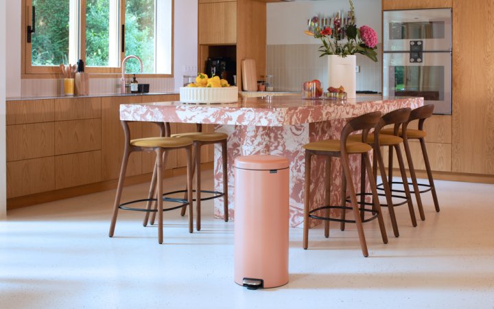 EAN 8710755238741 - Brabantia 238741 cubo de basura Alrededor Acero Cobre imagen 3