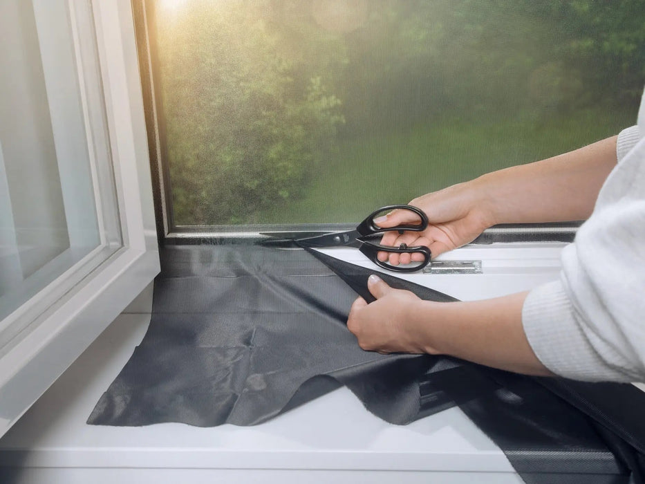 EAN 4063565152399 - TESA 55296-00000-00 mosquitera de ventana Pantalla de malla Poliéster imagen 7