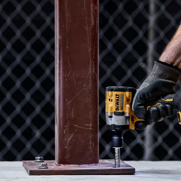 EAN 5035048743805 - DeWALT DCF922NT-XJ atornilladora de impacto con batería 1/2" 2500 RPM 406 Nm Negro, Amarillo 415 W 18 V imagen 10