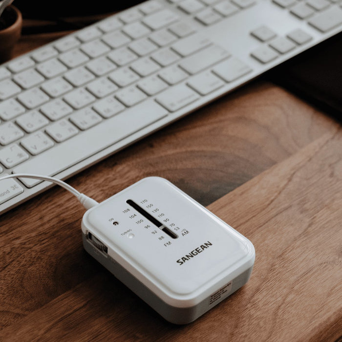 EAN 4711317995687 - Sangean SR-32 Portátil Gris, Blanco imagen 6