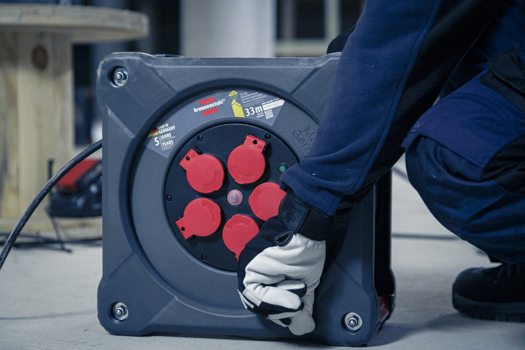 EAN 4007123687510 - Brennenstuhl KA 3200 5 5 salidas AC 33 m imagen 7