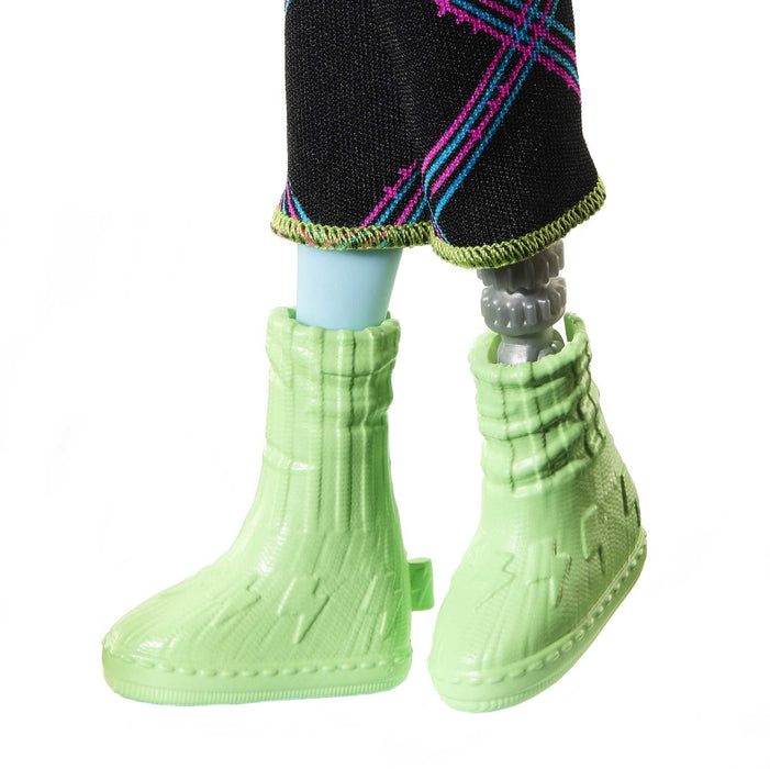 EAN 0194735110698 - Monster High Creepover Party HKY68 muñeca imagen 5