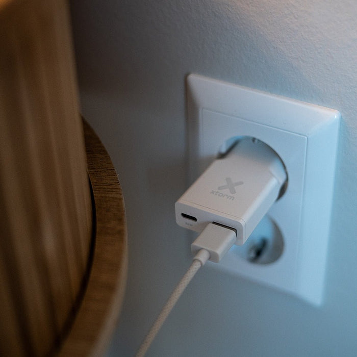 EAN 8718182279658 - Xtorm XG2SL025 cargador de dispositivo móvil Smartphone, Reloj inteligente, Tableta Blanco Corriente alte imagen 5