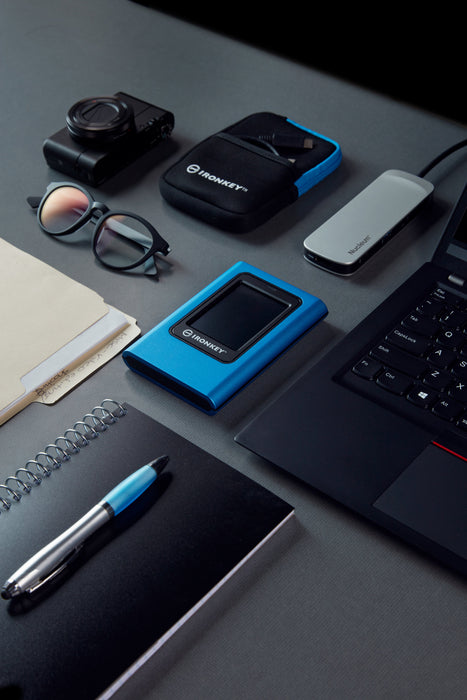 EAN 0740617328431 - Kingston Technology IronKey Vault Privacy 80 USB Tipo C 3.2 Gen 1 (3.1 Gen 1) Azul imagen 10