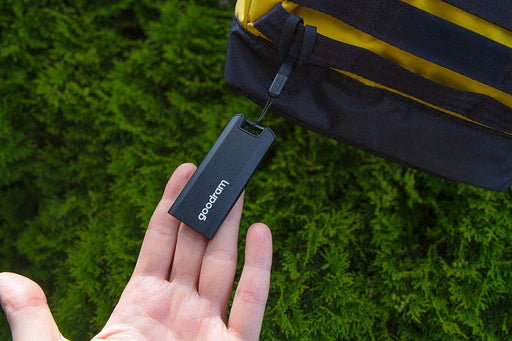 EAN 5908267913079 - Goodram SSDR-GMRE-01T-K0 unidad externa de estado sólido 1 TB 3.2 Gen 2 (3.1 Gen 2) Negro imagen 1