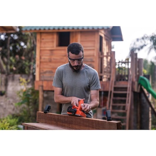 EAN 5035048810958 - Black & Decker BEW712-QS cepillo eléctrico manual Naranja 710 W imagen 6