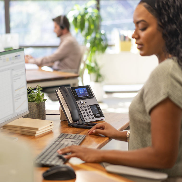 EAN 0197497341386 - Poly Edge E450 IP Phone and PoE-enabled teléfono IP Negro 8 líneas IPS Wifi imagen 3