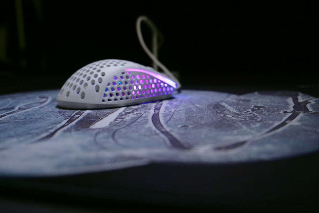 EAN 7340086909341 - CHERRY XTRFY GP4 Alfombrilla de ratón para juegos Negro, Gris, Blanco imagen 14