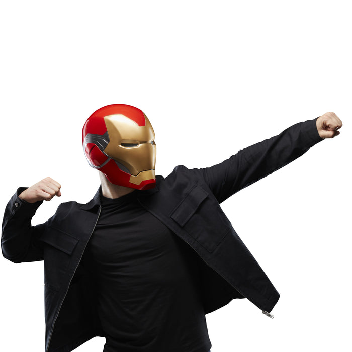 EAN 5010996217400 - Marvel Iron Man Premium Electronic Helmet imagen 2