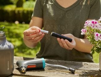 EAN 4078500052375 - Gardena 11114-20 rociador de jardín 1 L imagen 4