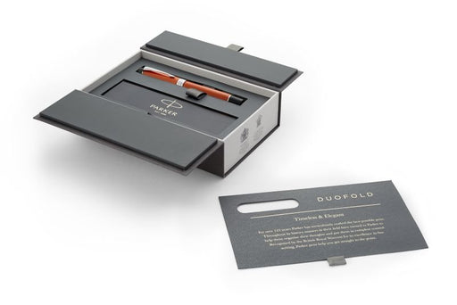 EAN 3501179313764 - Parker Duofold pluma estilográfica Rojo 1 pieza(s) imagen 2