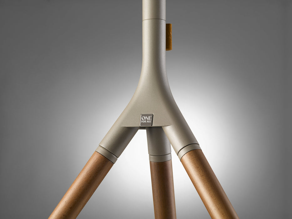 EAN 8716184071782 - One For All Tripod WM 7471 soporte para TV 165,1 cm (65") Nuez, Gris imagen 5