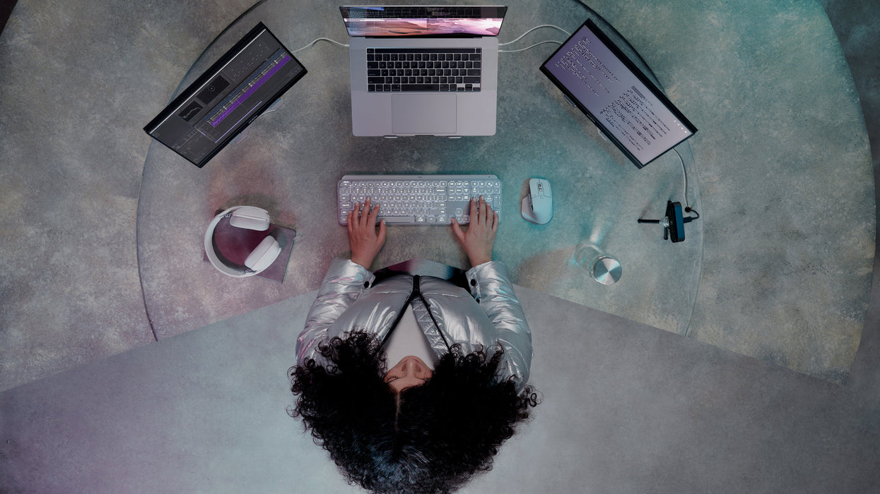 EAN 5099206112131 - Logitech 920-011578 teclado Oficina Bluetooth QWERTY Español Gris imagen 4