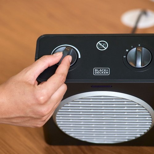 EAN 8432406460034 - Black & Decker BXSH2003E calefactor eléctrico Interior Negro 2000 W Ventilador eléctrico imagen 3