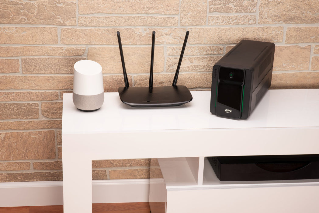 EAN 0731304404583 - APC BVX700LI-GR sistema de alimentación ininterrumpida (UPS) Línea interactiva 0,7 kVA 360 W 2 salidas AC imagen 5