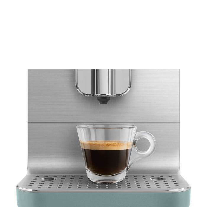 EAN 8017709335014 - Smeg BCC13EGMEU cafetera eléctrica Totalmente automática Máquina espresso 1,4 L imagen 8