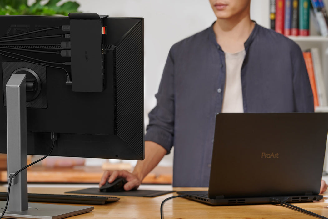 EAN 4711387471982 - ASUS Triple 4K Thunderbolt 4 Dock DC500 Alámbrico Negro imagen 11