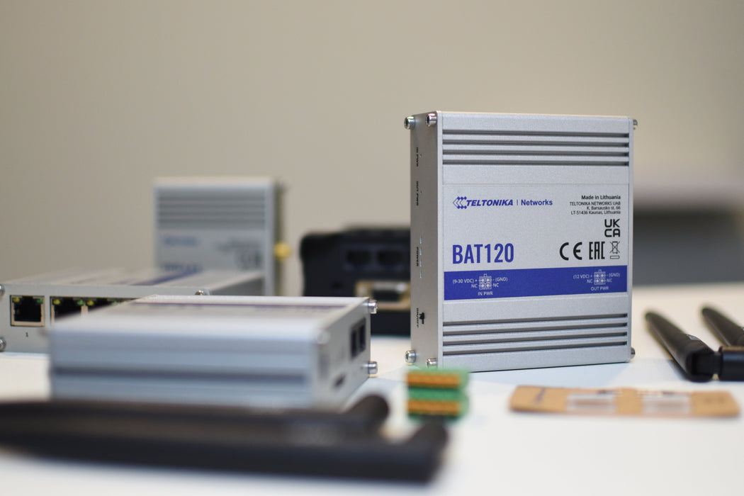 EAN 4779027312910 - Teltonika BAT120 sistema de alimentación ininterrumpida (UPS) Línea interactiva 22 W imagen 12