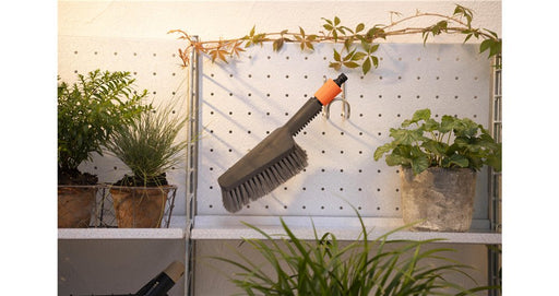 EAN 4066407002487 - Gardena 18841-20 pistola de pulverización de agua o boquilla Boquilla de lavado Gris, Naranja imagen 2