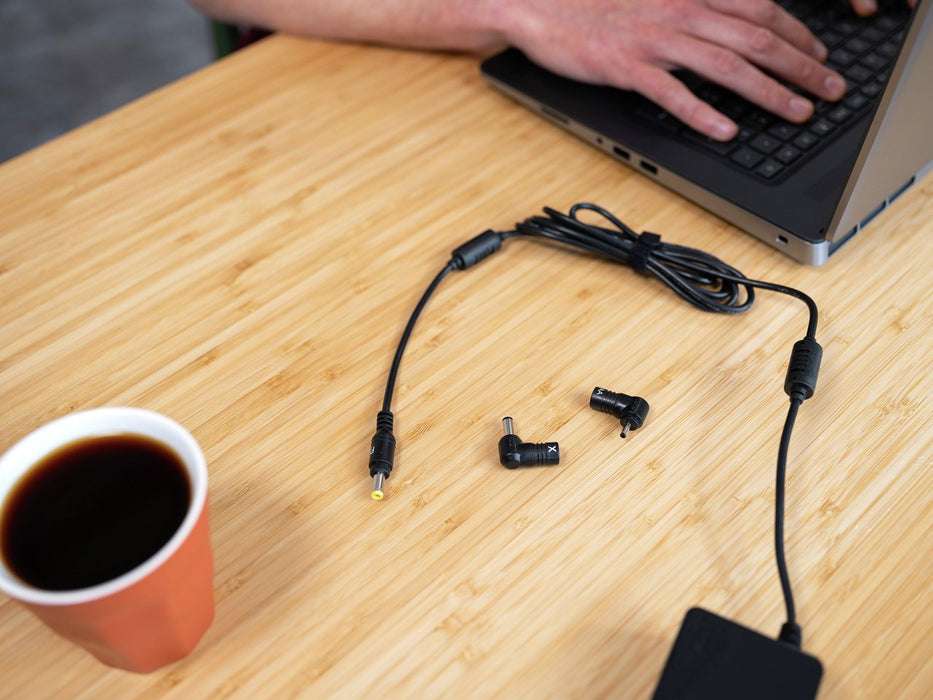 EAN 8713439221428 - Trust Primo adaptador e inversor de corriente Interior 90 W Negro imagen 8