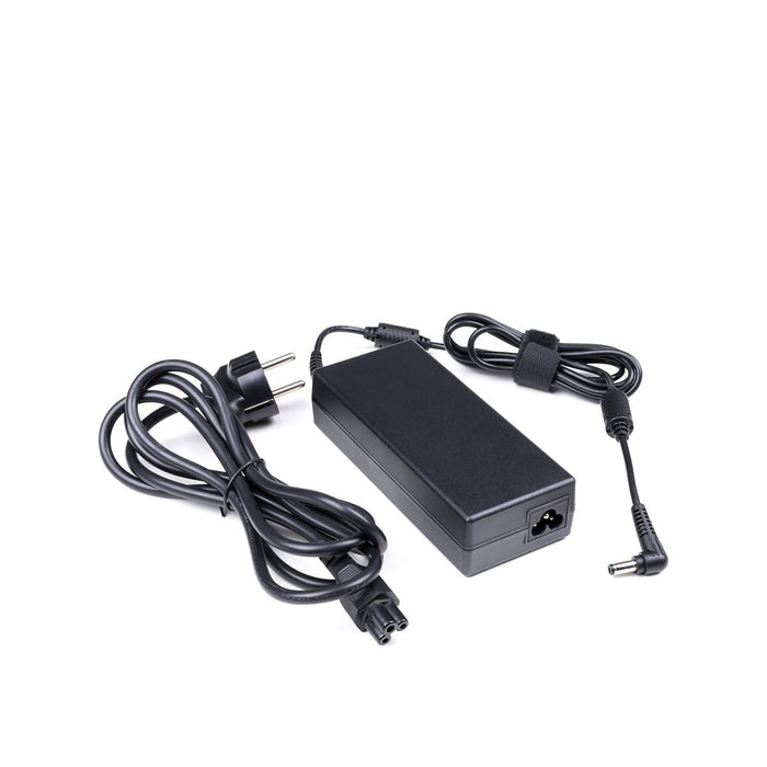 EAN 4046047103867 - Shuttle PE120 adaptador e inversor de corriente Interior 120 W Negro imagen 1