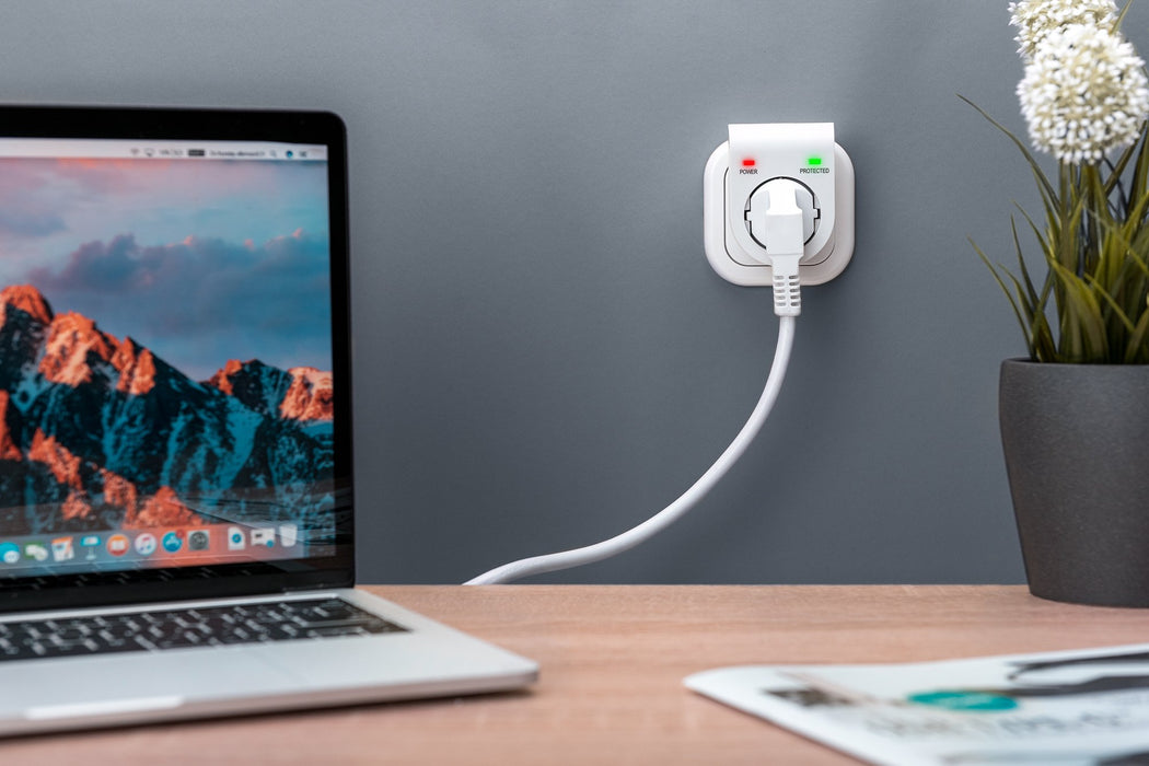 EAN 4016032385660 - Digitus DN-95400 limitador de tensión Blanco 1 salidas AC 230 V imagen 2