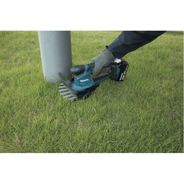 EAN 0088381837637 - Makita DUM604ZX tijera de césped inalámbrica 16 cm 18 V Ión de litio Negro, Azul imagen 26