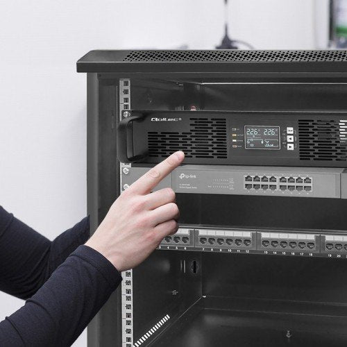 EAN 5901878522852 - Qoltec 52285 sistema de alimentación ininterrumpida (UPS) Doble conversión (en línea) 1 kVA 1000 W 2 sali imagen 4