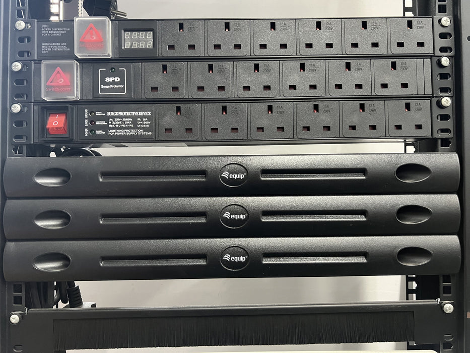 EAN 4015867235515 - Equip 327505 accesorio de bastidor Panel ciego imagen 5