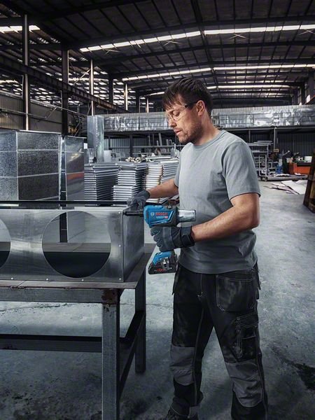 EAN 4059952570471 - Bosch GRG 18V-16 C Professional imagen 3