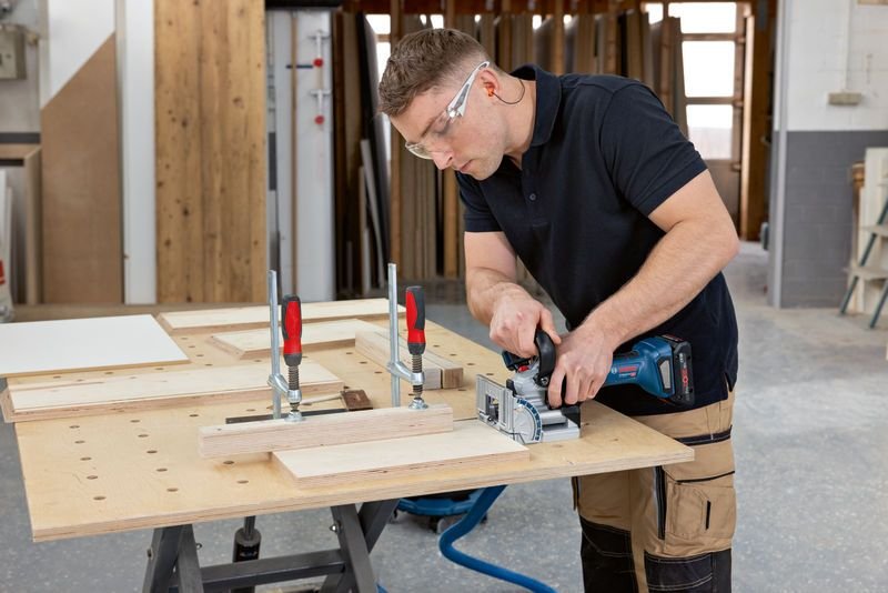 EAN 4053423243550 - Bosch GFF 18V-22 Professional Amoladora angular 11000 RPM Negro, Azul imagen 4