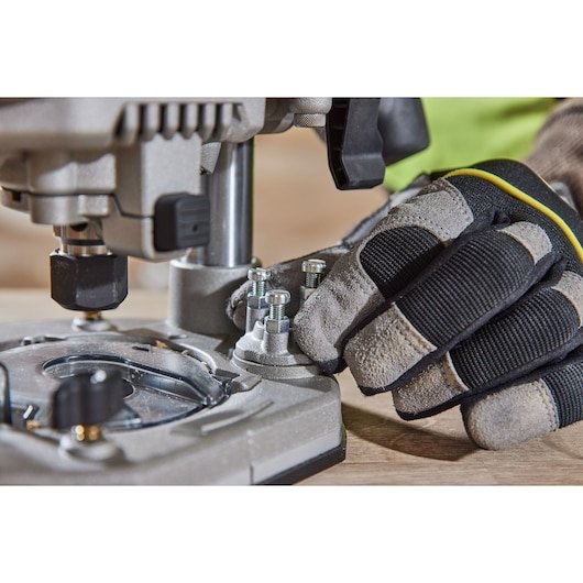 EAN 5035048810330 - DeWALT DCW620NT-XJ fresadora y desbastadora Negro, Amarillo 23000 RPM imagen 24