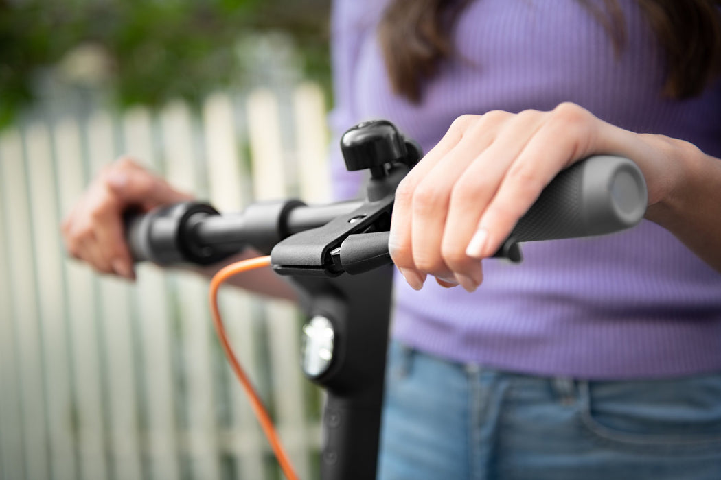 EAN 8719325845785 - Ninebot by Segway F40E Negro 25 kmh 10,2 Ah imagen 9