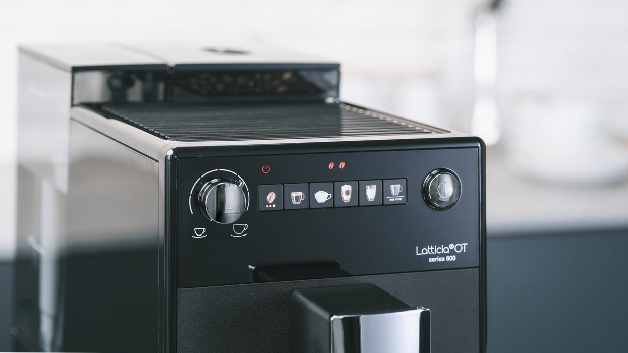 EAN 4006508230143 - Melitta Latticia OT F300-100 Totalmente automática Máquina espresso 1,5 L imagen 8