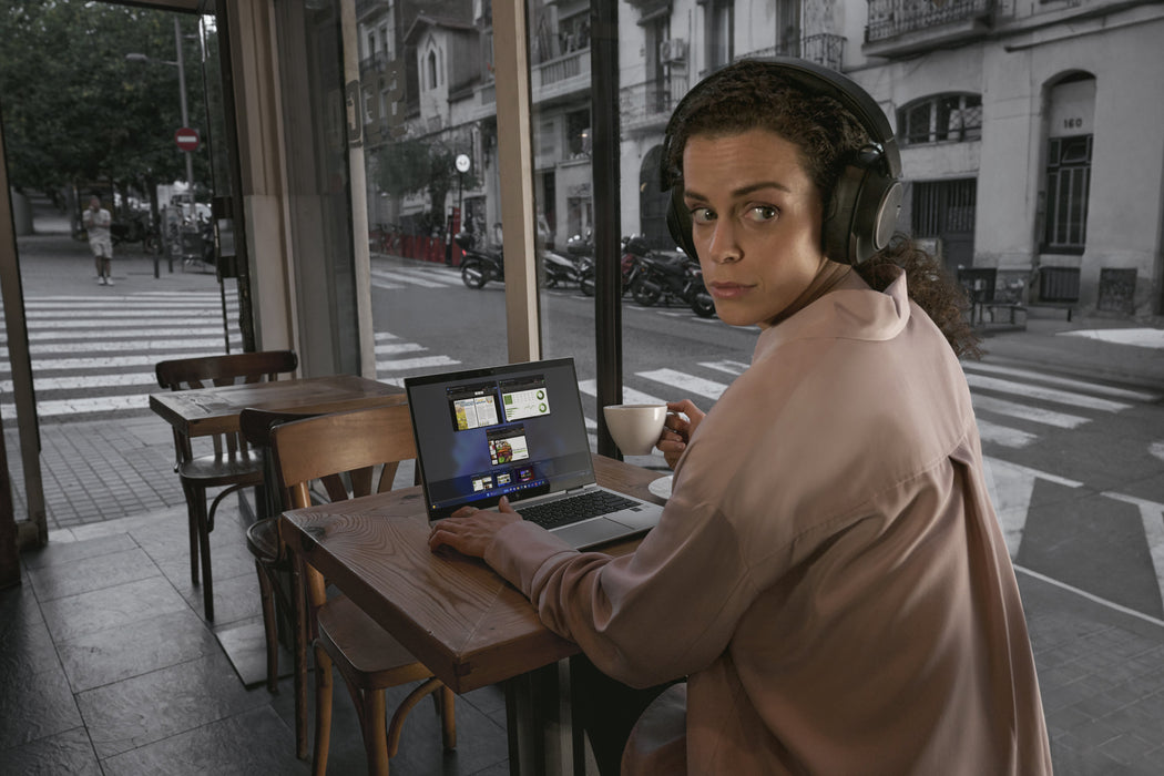 EAN 198990176680 - HP EliteBook Ultra G1q Copilot+ PC Qualcomm Snapdragon X1E-78-100 Portátil 35,6 cm (14") Pantalla táctil 2 imagen 13