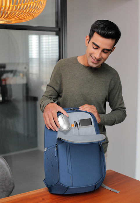 EAN 5397184635506 - DELL EcoLoop Urban 38,1 cm (15") Azul imagen 8