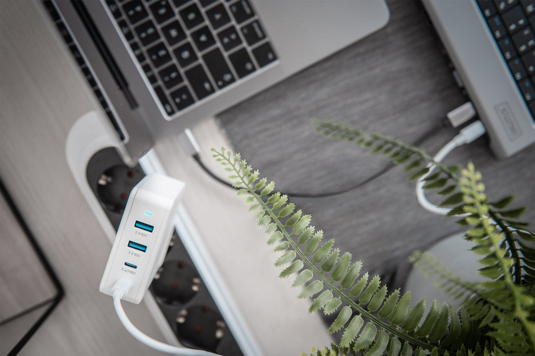 EAN 4016032474043 - Digitus DA-10197 cargador de dispositivo móvil Portátil Blanco Corriente alterna Interior imagen 6